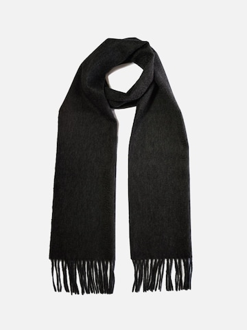 MayTree Scarf in Grey: front