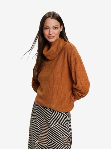 ESPRIT Sweater in Brown: front