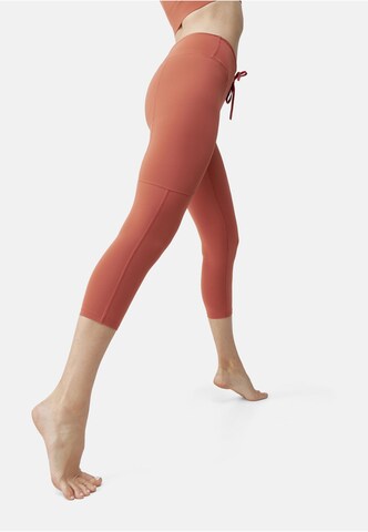 Coupe slim Leggings 'Esme' Born en orange