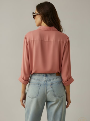 WEARABLE STORIES Blouse 'Minthe' in Oranje