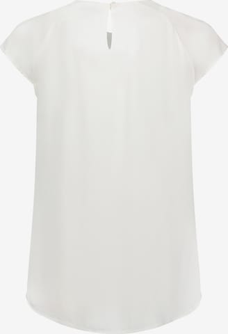 Betty Barclay Blouse in White