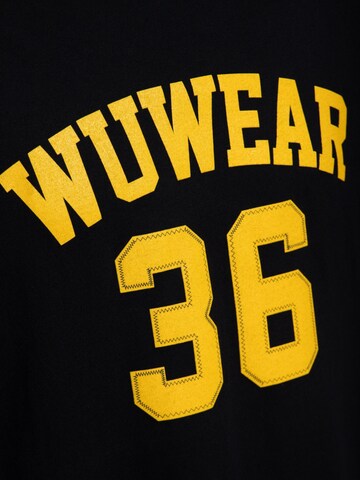 WU Wear Shirt in Black
