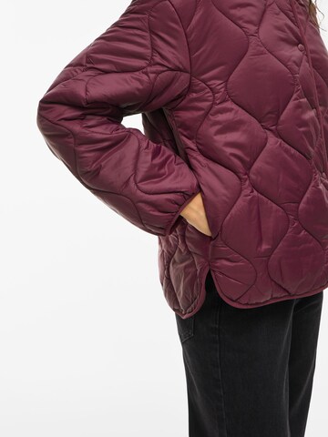 VILA Between-season jacket 'VIDUNE' in Purple