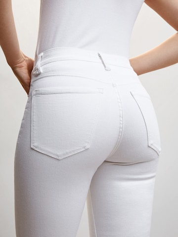 MANGO Regular Jeans 'Sienna' in White