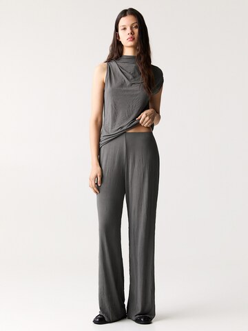 Pull&Bear Loosefit Broek in Blauw