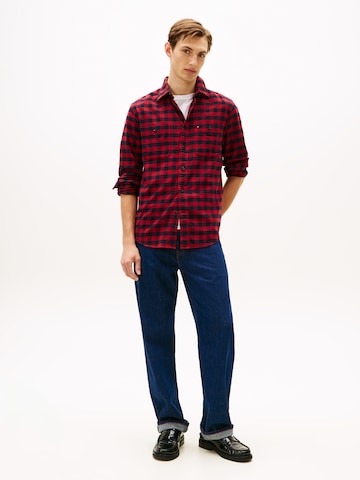 TOMMY HILFIGER Средняя посадка Рубашка 'BUFFALO CHECK RF SHIRT' в Красный