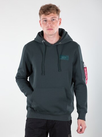 ALPHA INDUSTRIES Sweatshirt i grøn: forside