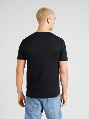 Banana Republic T-shirt 'LUX TOUCH' i svart