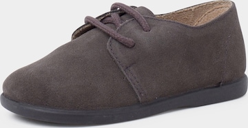 Chaussure basse Pisamonas en gris : devant