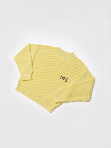 Maru + Bo Pullover 'EMBROIDERED LOGO SWEATER'‌‌ in Gelb