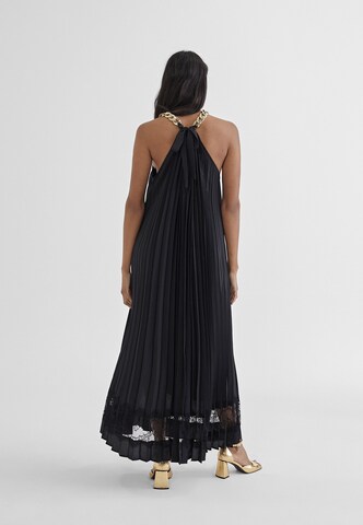 Lola Casademunt Kleid in Schwarz