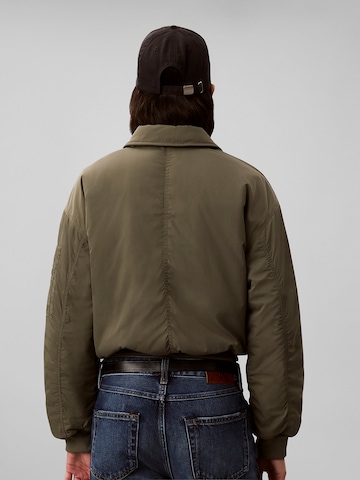 Calvin Klein Jeans Regular Jacke in Grün