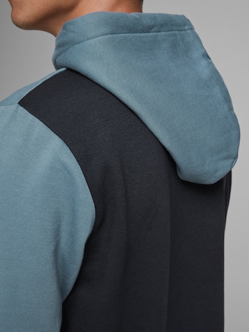 Coupe regular Sweat-shirt JACK & JONES en bleu