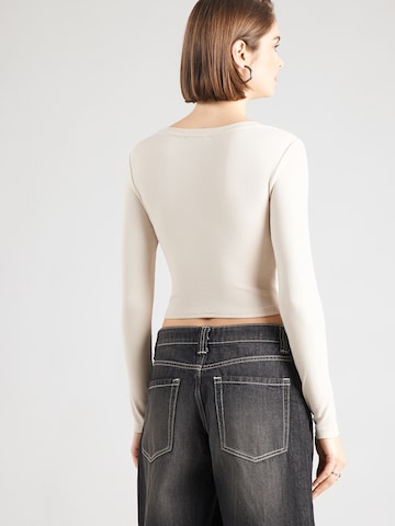 ABOUT YOU Тениска 'Loretta' в бежово