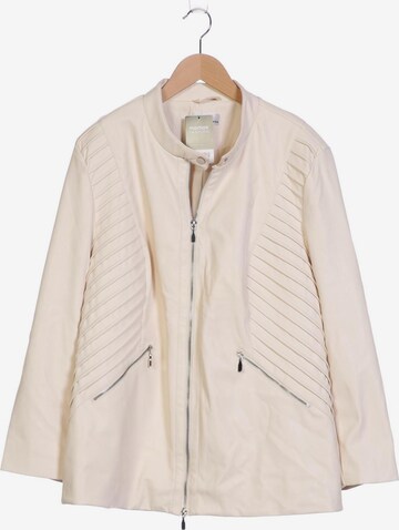 Helena Vera Jacket & Coat in 5XL in White: front