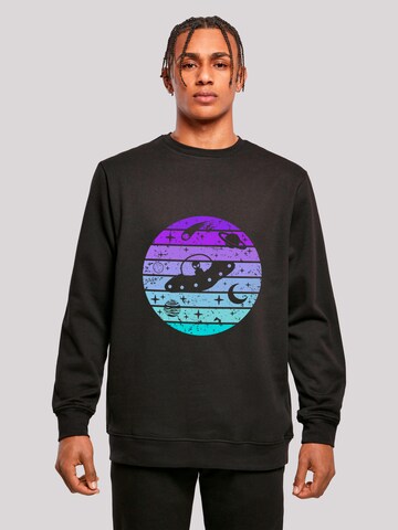F4NT4STIC Sweatshirt 'Retro Alien Weltraum Sonnenuntergang' in Schwarz: Vorderseite