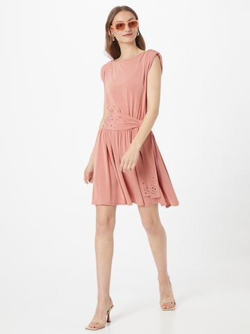 MAX&Co. Платье 'CEREALE' в Ярко-розовый