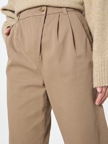 ESPRIT Regular Pleat-Front Pants in Beige