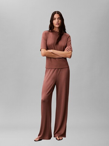 Wide Leg Pantalon Calvin Klein en marron