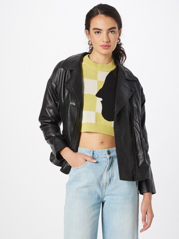 Maze Between-Season Jacket in Black: front