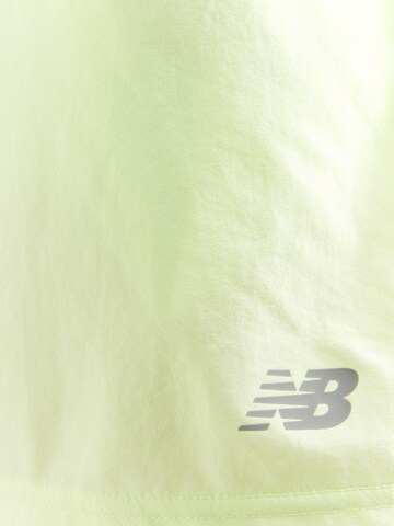 new balance Обычный Спортивные штаны 'Essential' в Зеленый