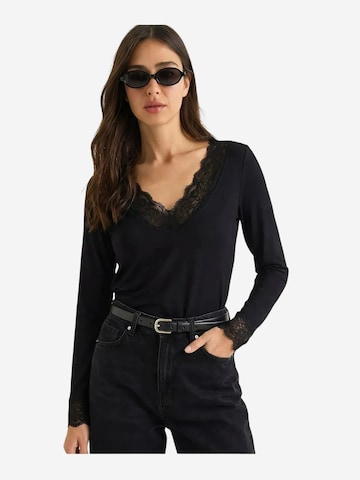 Maglietta di Bianco Lucci in nero: frontale