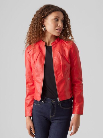 VERO MODA - Casaco meia-estação 'Love Lavine' em vermelho: frente