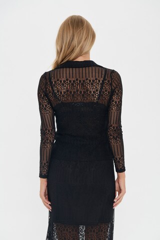 SAINT TROPEZ Shirt in Zwart