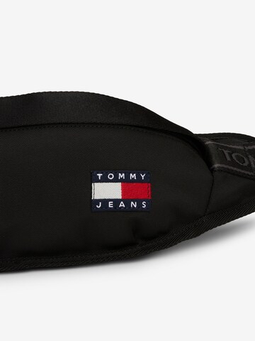 Tommy Jeans Torbica za okrog pasu 'Essential' | črna barva