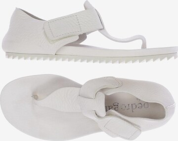 Pedro García Sandals & High-Heeled Sandals in 36 in White: front