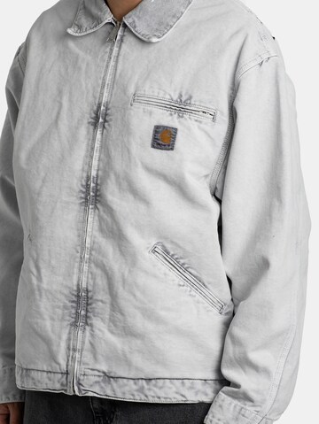 Carhartt WIP Übergangsjacke 'OG Detroit' in Grau