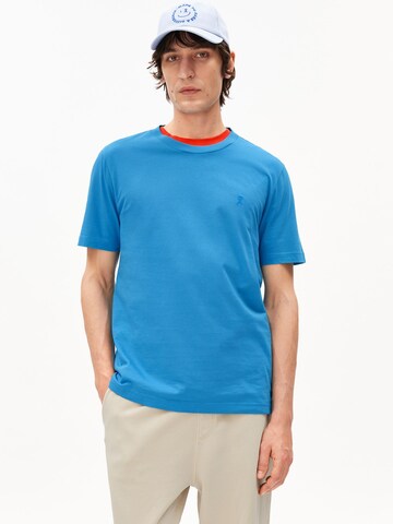 ARMEDANGELS T-Shirt JAAMES in Blau: Vorderseite