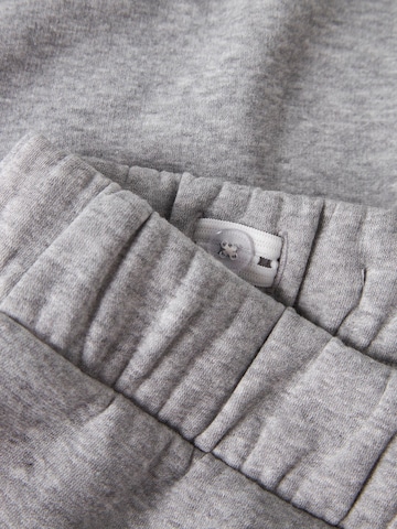 Effilé Pantalon NAME IT en gris