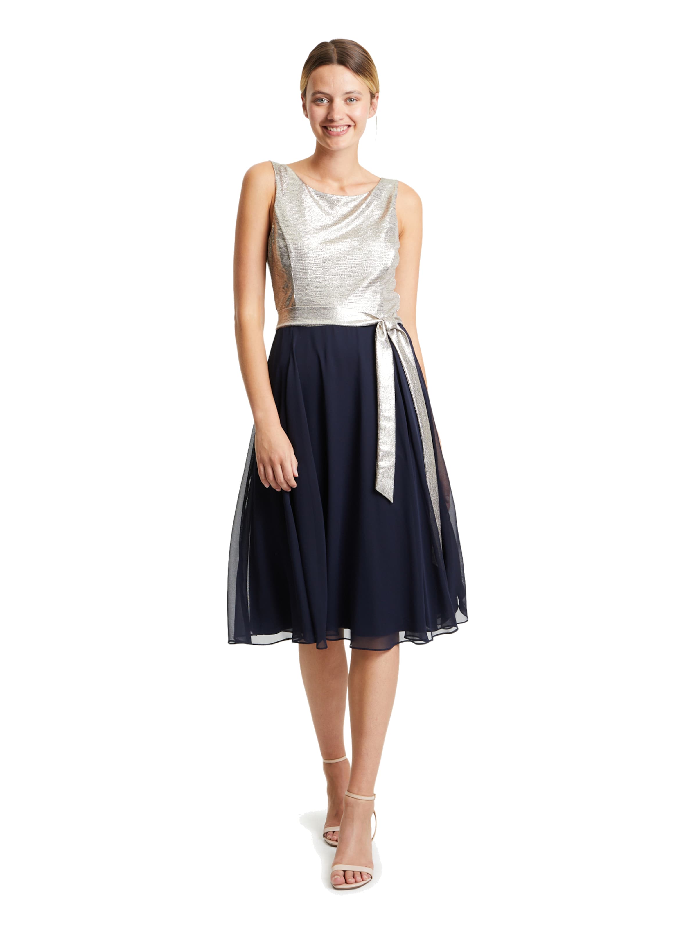 Abito da cocktail di Vera Mont in argento