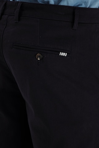 regular Pantaloni chino 'Rockcliffe' di !Solid in blu