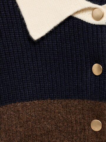 Pull-over 'JAMA' MANGO en bleu