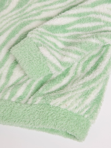 Lipsy Pajamas 'Twosie' in Green