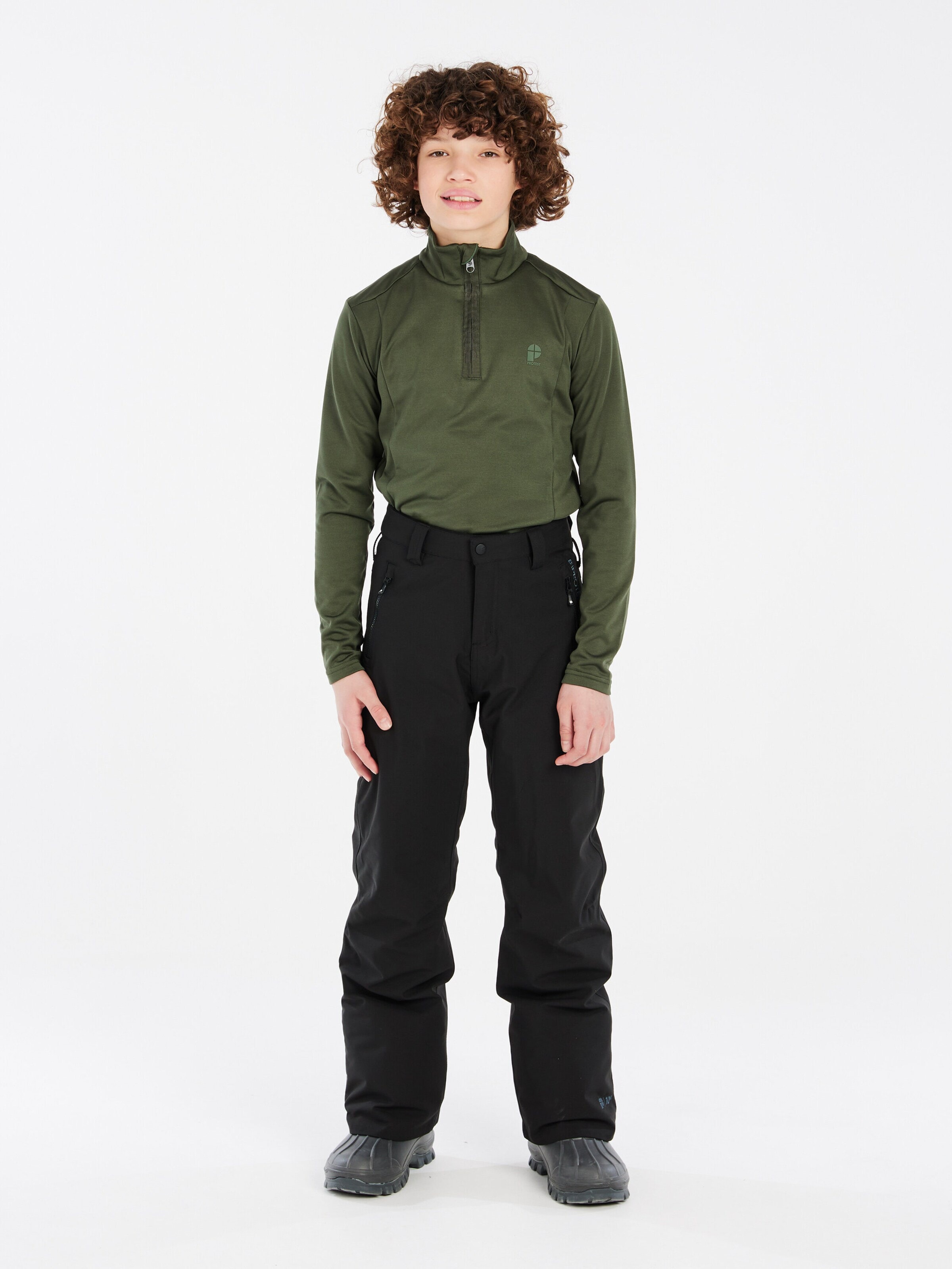 PROTEST Regular Workout Pants 'PRTSTERIO JR' in Black: front
