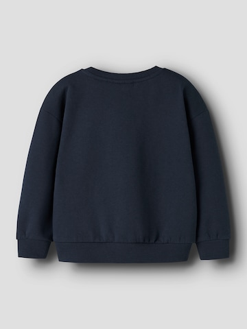 Bluză de molton 'NMFVALLENE' de la NAME IT pe albastru