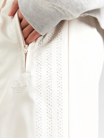Regular Pantalon 'FB' ADIDAS ORIGINALS en blanc
