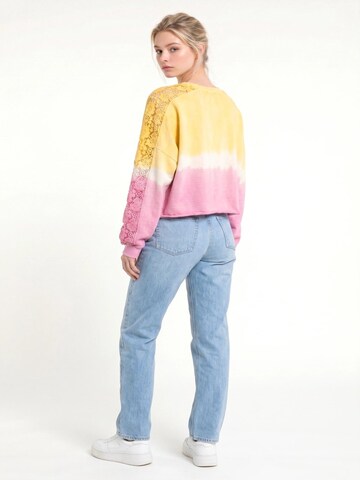 Alexa Dash Sweatshirt in Yellow
