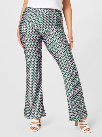 ONLY Curve Boot cut Pants 'KIKI' in Green: front