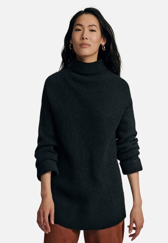 St. Emile Sweater in Black: front