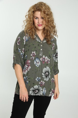 Paprika Blouse in Mixed colors: front
