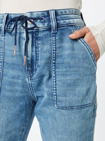 ESPRIT Regular Jeans i blå