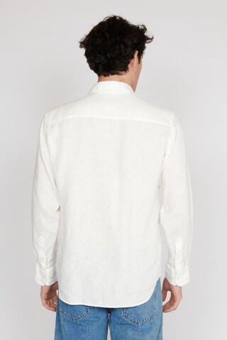 Coupe regular Chemise 'Marc' Matinique en blanc