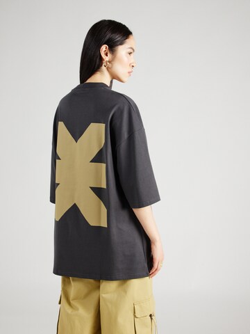 Karo Kauer T-Shirt in Grau