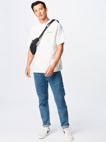 LEVI'S ® T-shirt 'Vintage Fit Graphic Tee' i vit