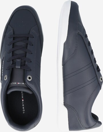 TOMMY HILFIGER Låg sneaker i blå