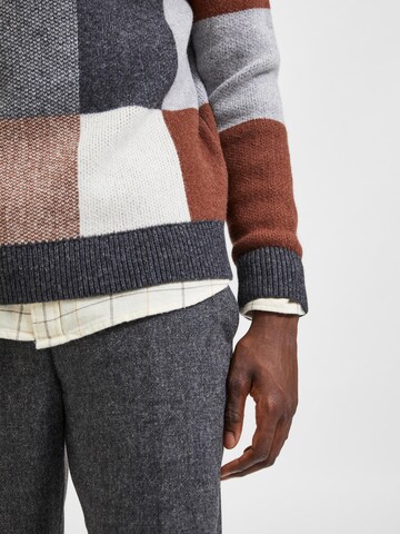 SELECTED HOMME Sweter 'Meis' w kolorze szary